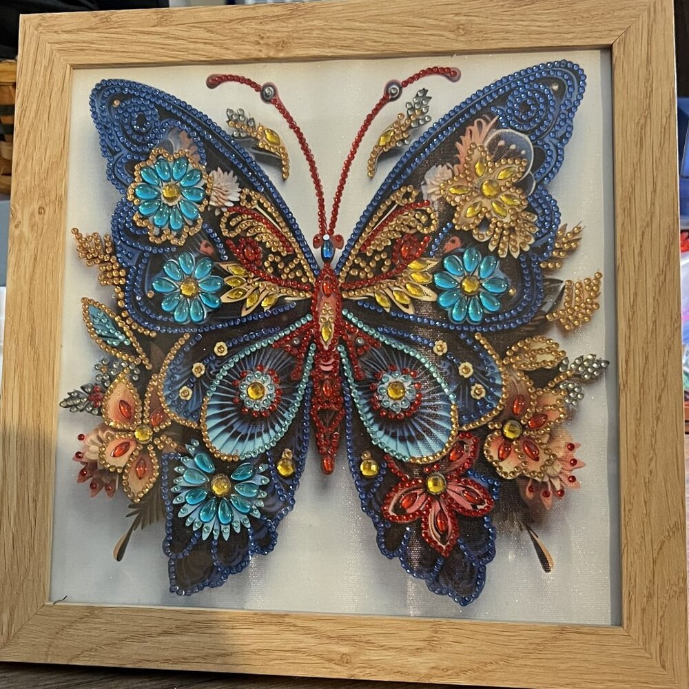 Handmade Diamond Dotz Art – Framed Floral Butterfly